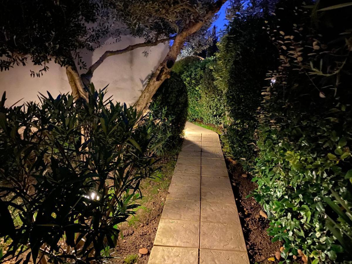 Mas Beau Soleil & Spa Cottages De Charme Avec Jacuzzi&Jardin Prives Saint-Rémy-de-Provence Dış mekan fotoğraf