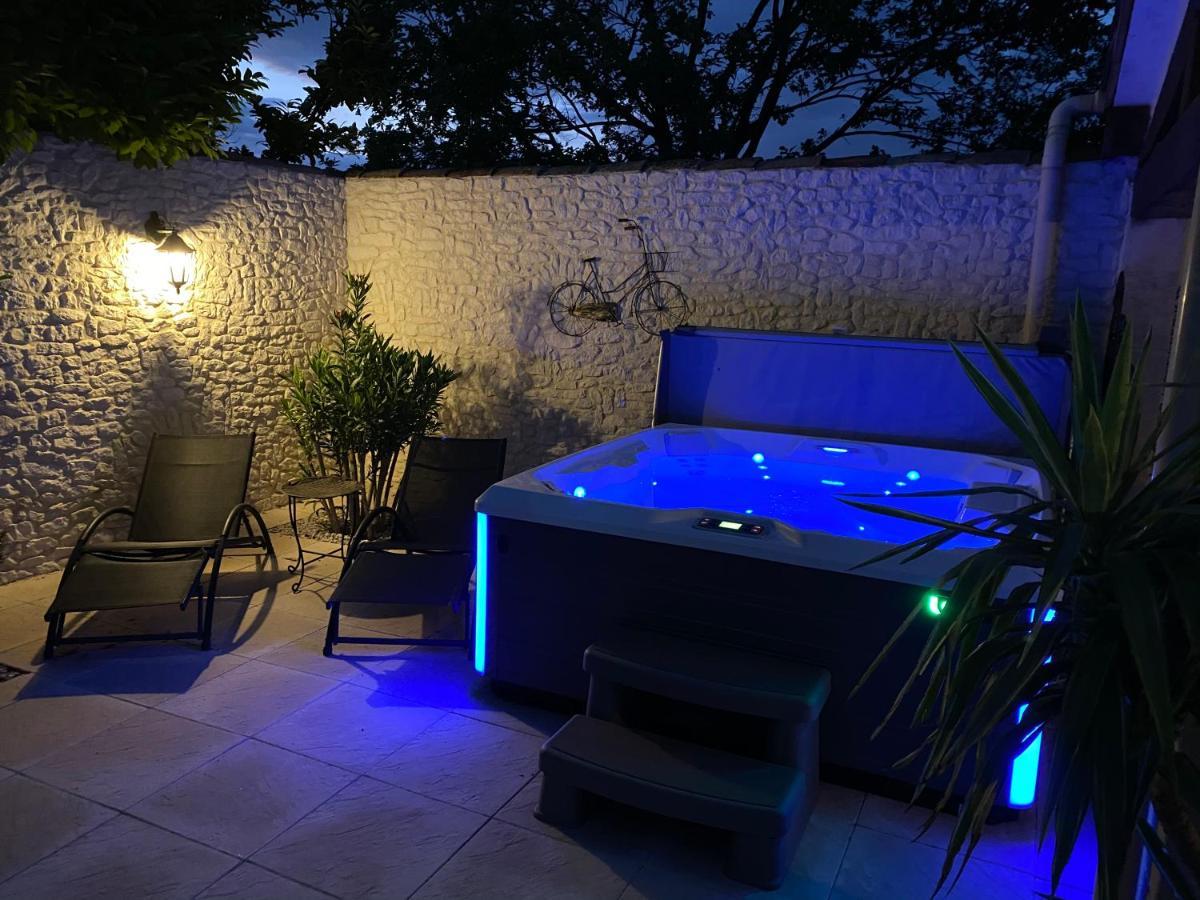 Mas Beau Soleil & Spa Cottages De Charme Avec Jacuzzi&Jardin Prives Saint-Rémy-de-Provence Dış mekan fotoğraf
