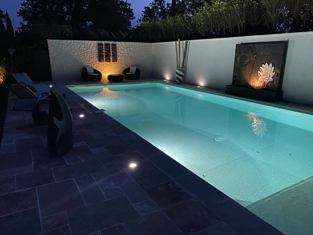 Mas Beau Soleil & Spa Cottages De Charme Avec Jacuzzi&Jardin Prives Saint-Rémy-de-Provence Dış mekan fotoğraf