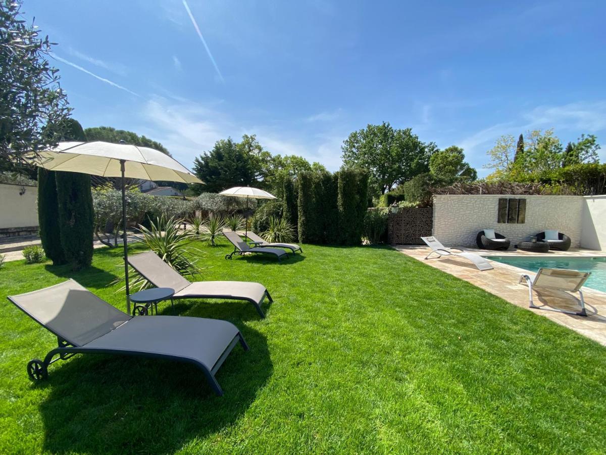 Mas Beau Soleil & Spa Cottages De Charme Avec Jacuzzi&Jardin Prives Saint-Rémy-de-Provence Dış mekan fotoğraf