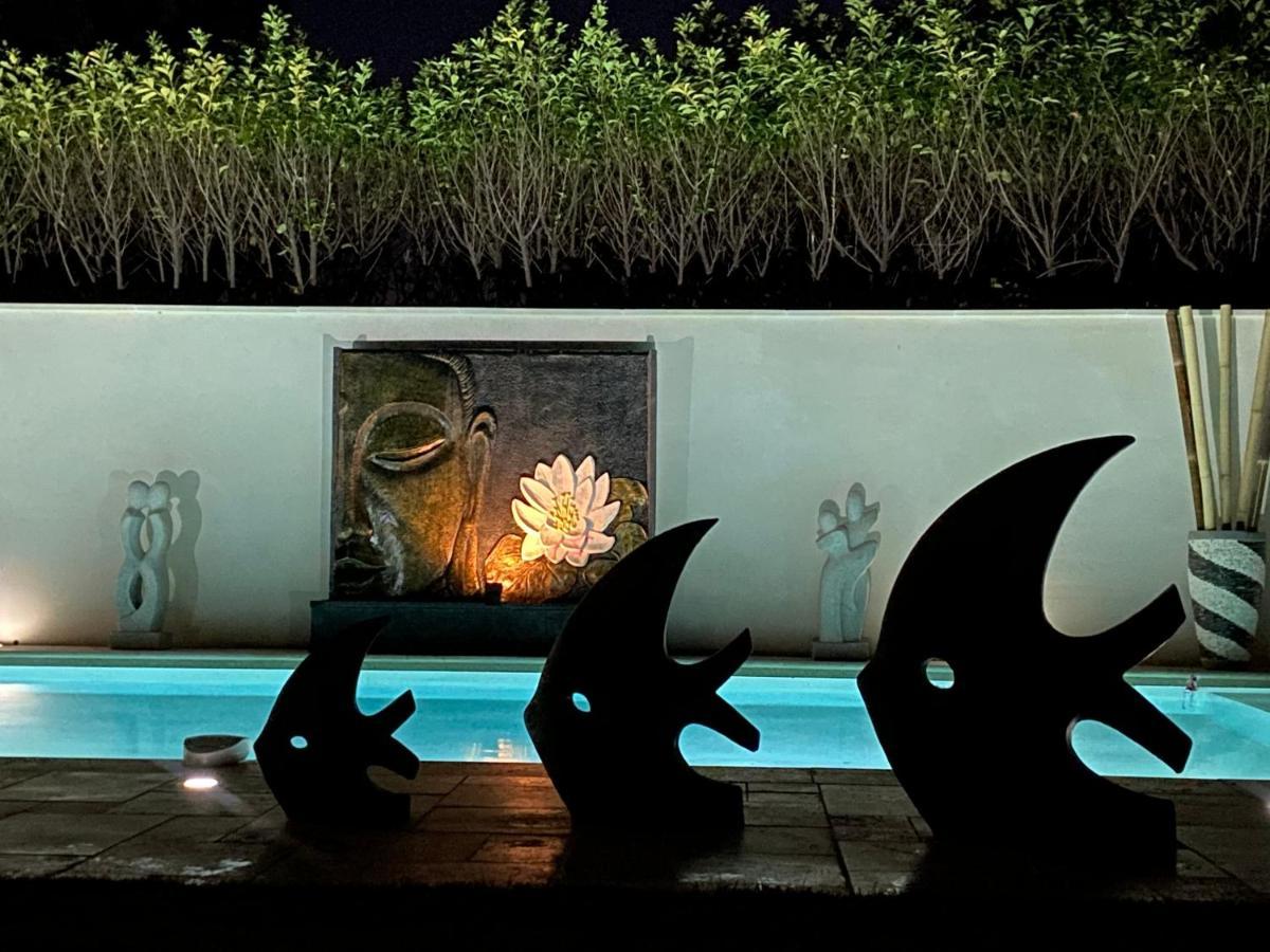 Mas Beau Soleil & Spa Cottages De Charme Avec Jacuzzi&Jardin Prives Saint-Rémy-de-Provence Dış mekan fotoğraf